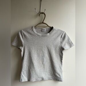 Aritzia Sunday Best Tshirt - Grey